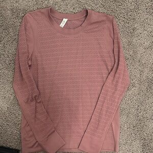 Lululemon Mauve Perforated Long Sleeve size 6